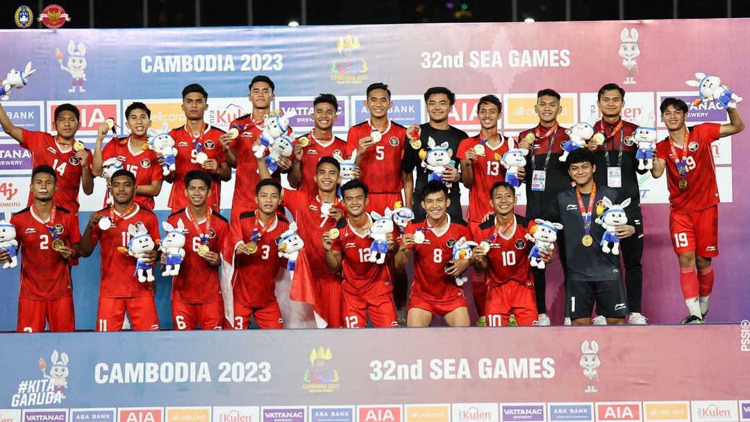 Sekilas Tentang Dayeuhluhur