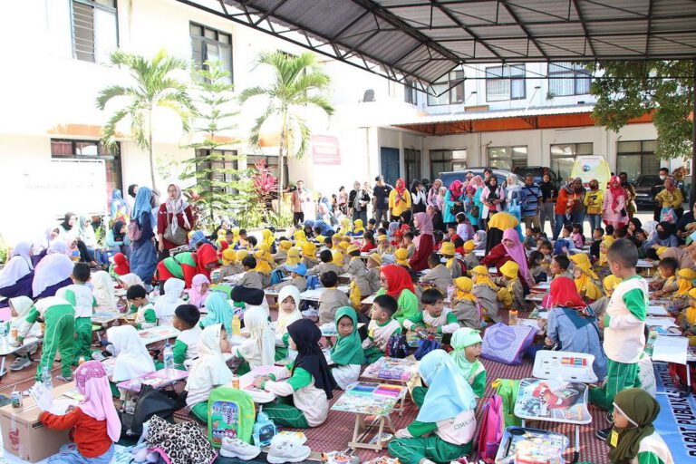 Sekilas Tentang Dayeuhluhur