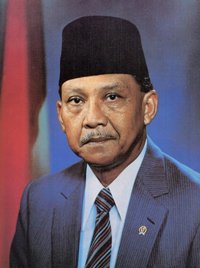 Sekilas Tentang Dayeuhluhur