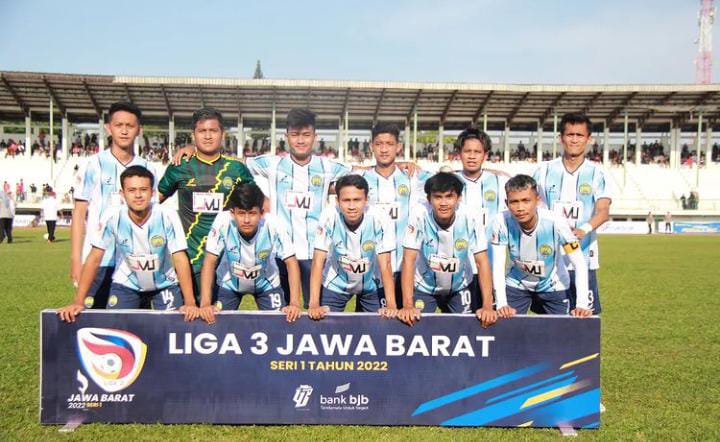 Sekilas Tentang Dayeuhluhur