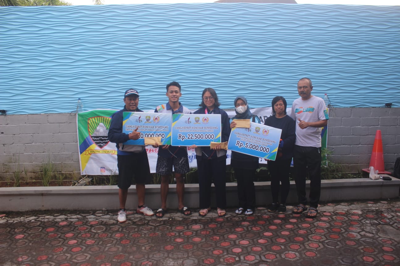 Sekilas Tentang Dayeuhluhur