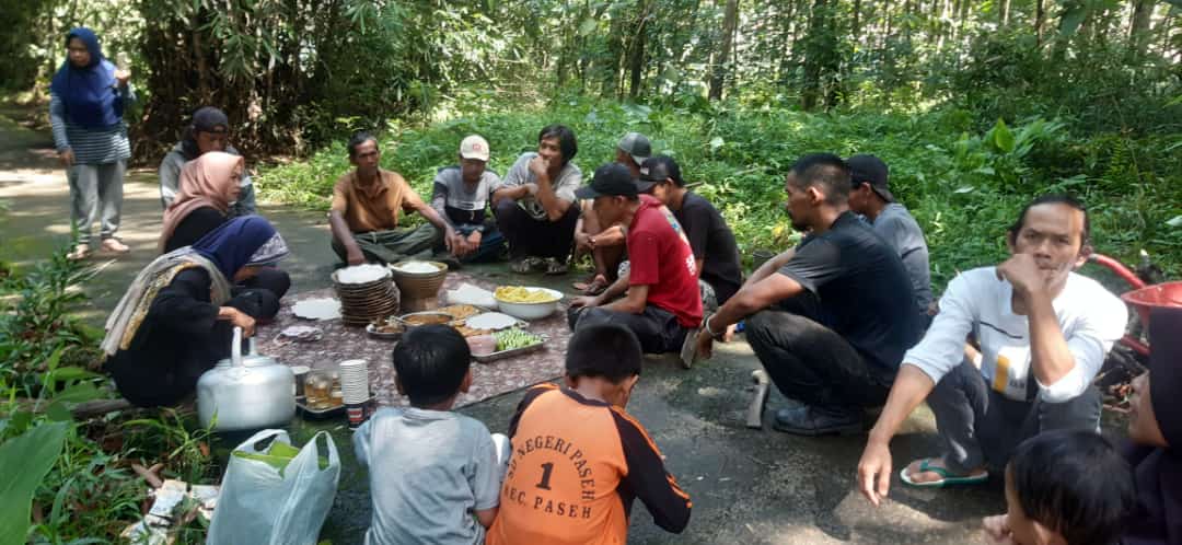 Sekilas Tentang Dayeuhluhur