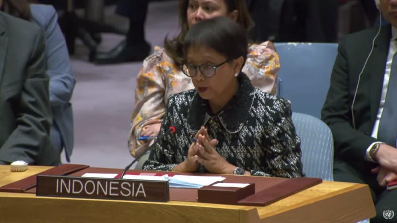 Sekilas Tentang Dayeuhluhur