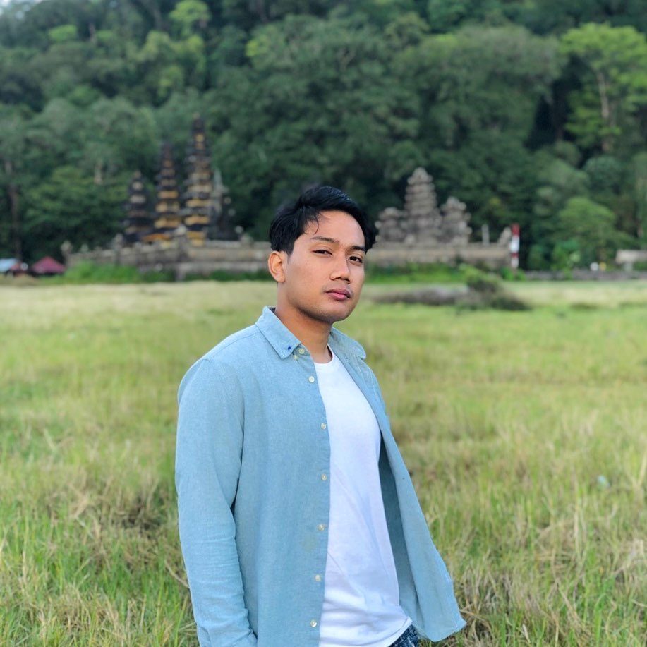 Sekilas Tentang Dayeuhluhur