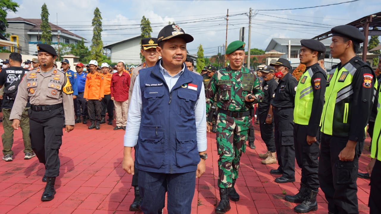 Sekilas Tentang Dayeuhluhur