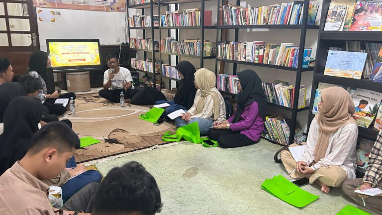 Sekilas Tentang Dayeuhluhur