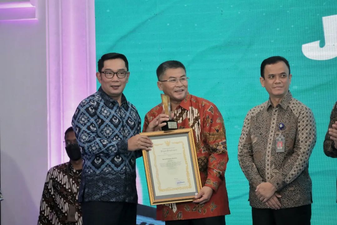 Sekilas Tentang Dayeuhluhur
