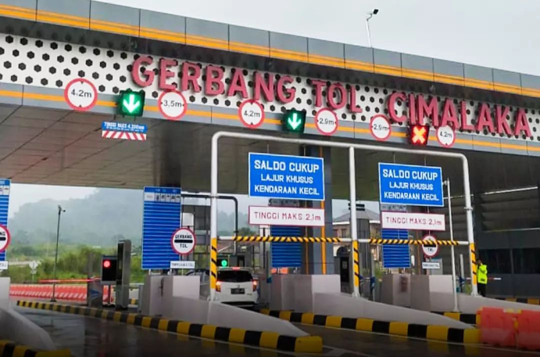 Sekilas Tentang Dayeuhluhur