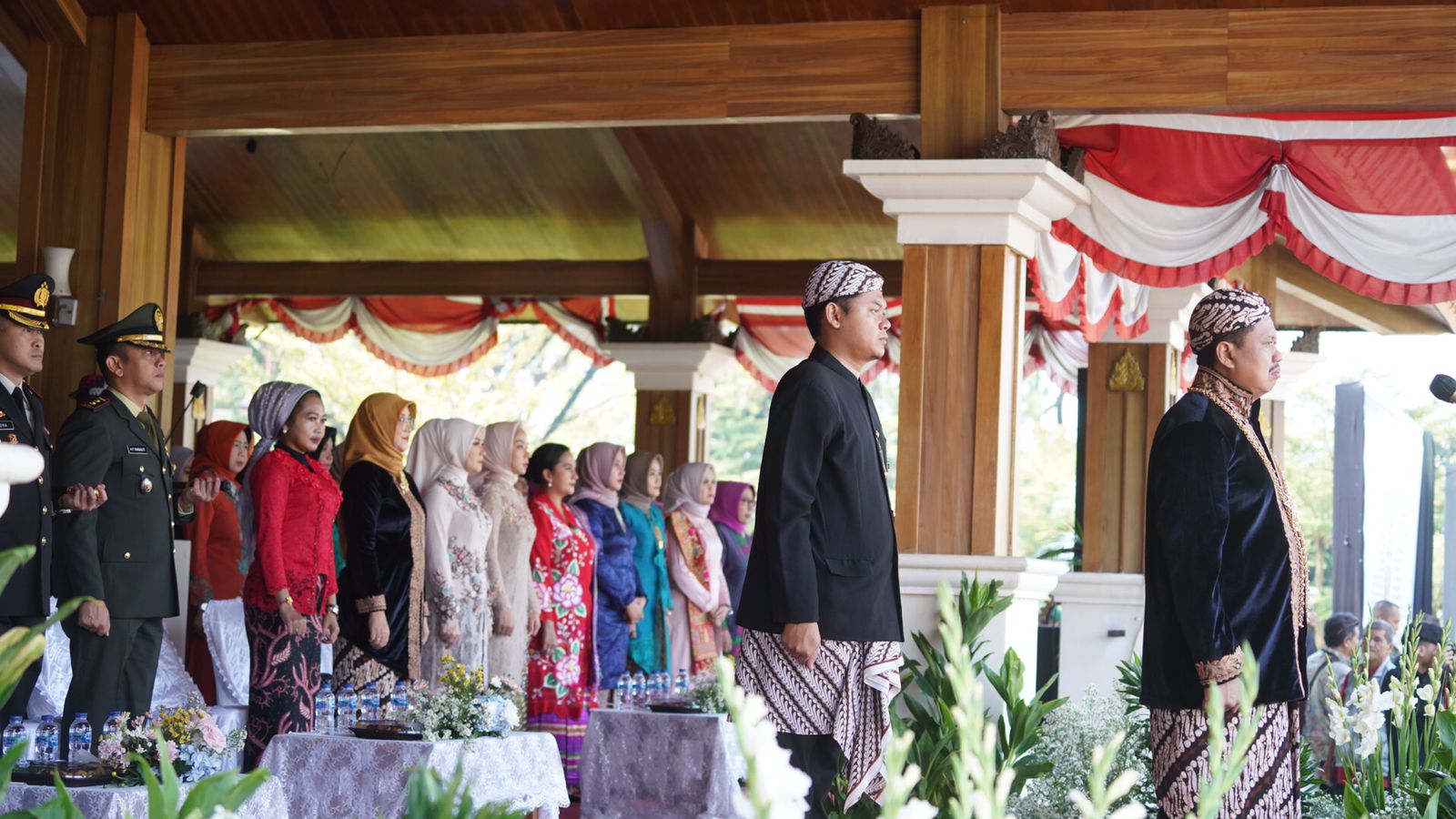 Sekilas Tentang Dayeuhluhur