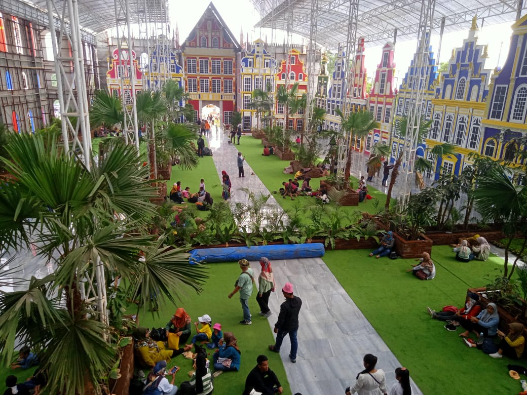 Sekilas Tentang Dayeuhluhur