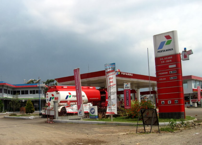 Sekilas Tentang Dayeuhluhur