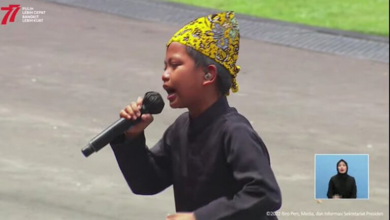 Sekilas Tentang Dayeuhluhur