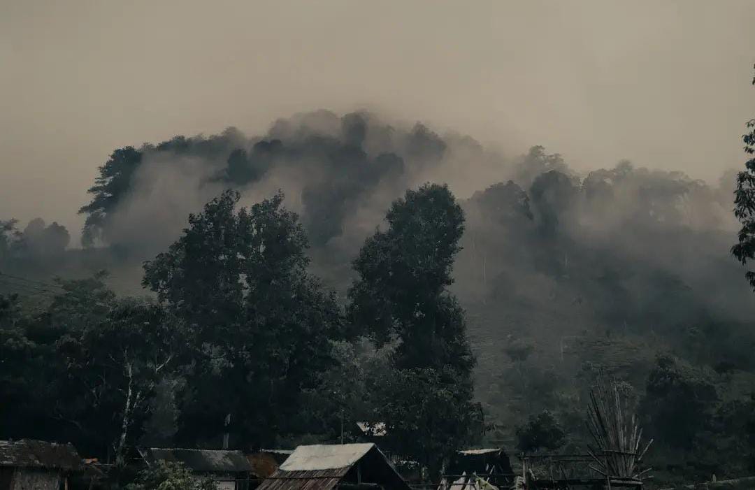 Sekilas Tentang Dayeuhluhur
