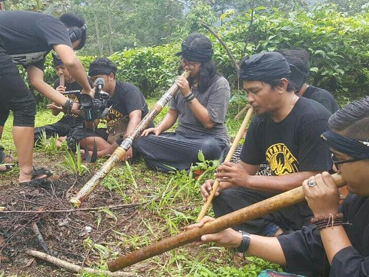 Sekilas Tentang Dayeuhluhur