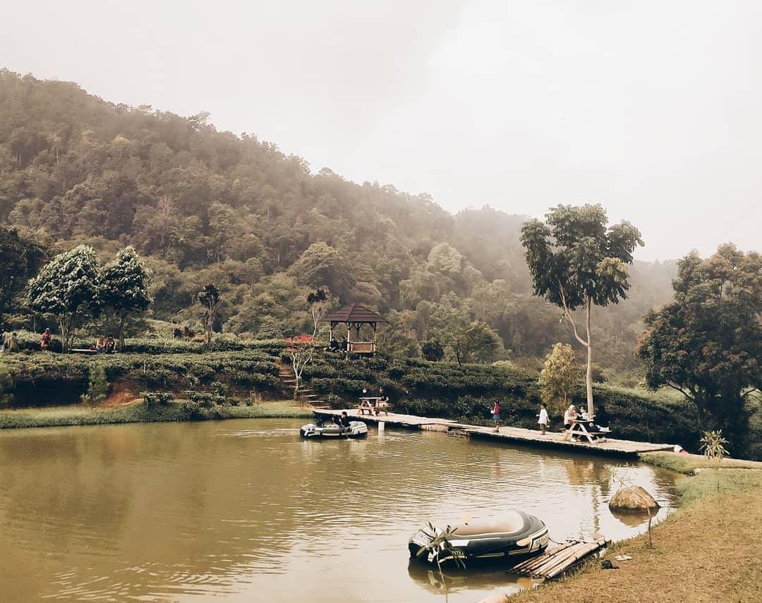 Sekilas Tentang Dayeuhluhur