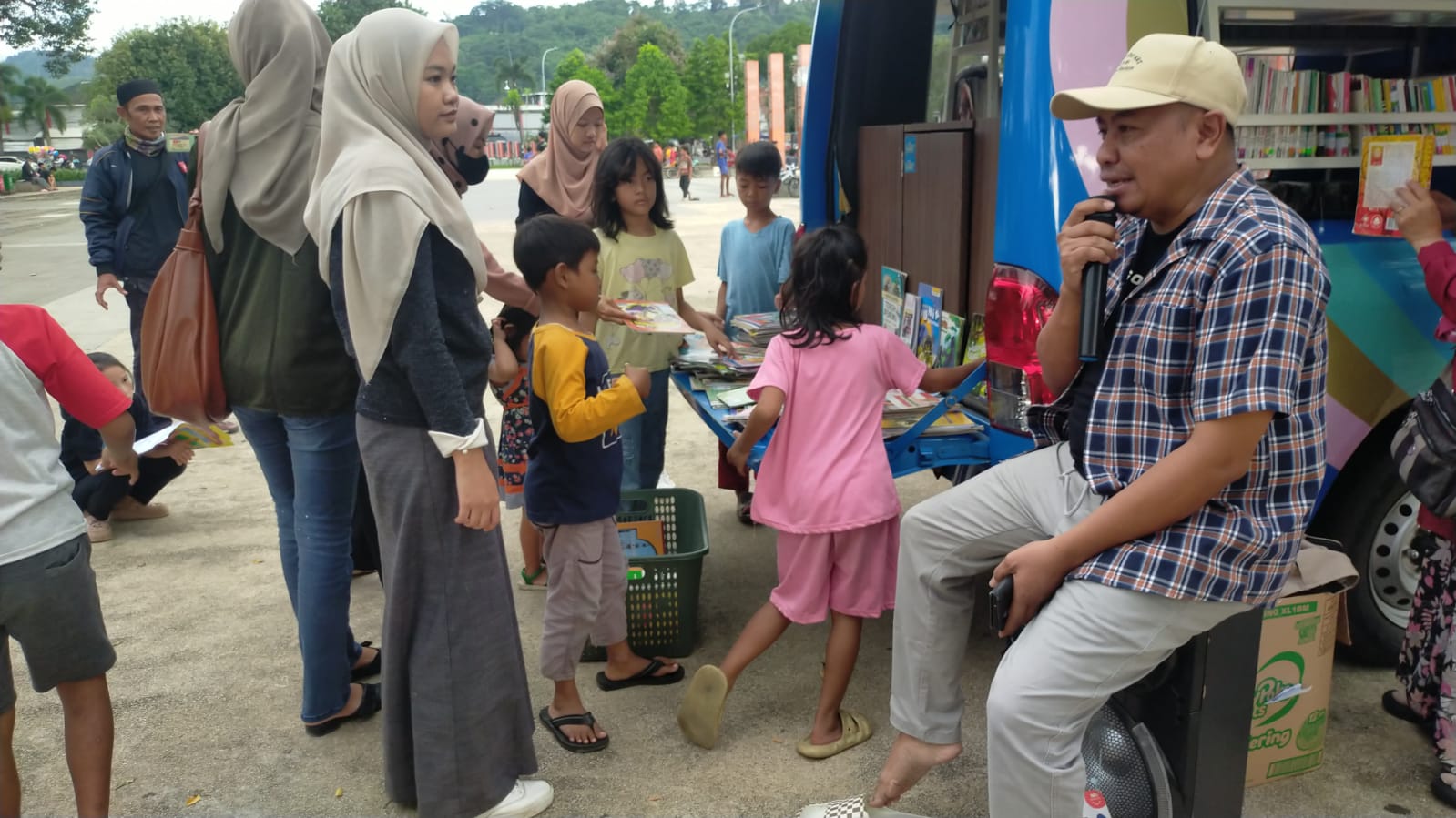 Sekilas Tentang Dayeuhluhur