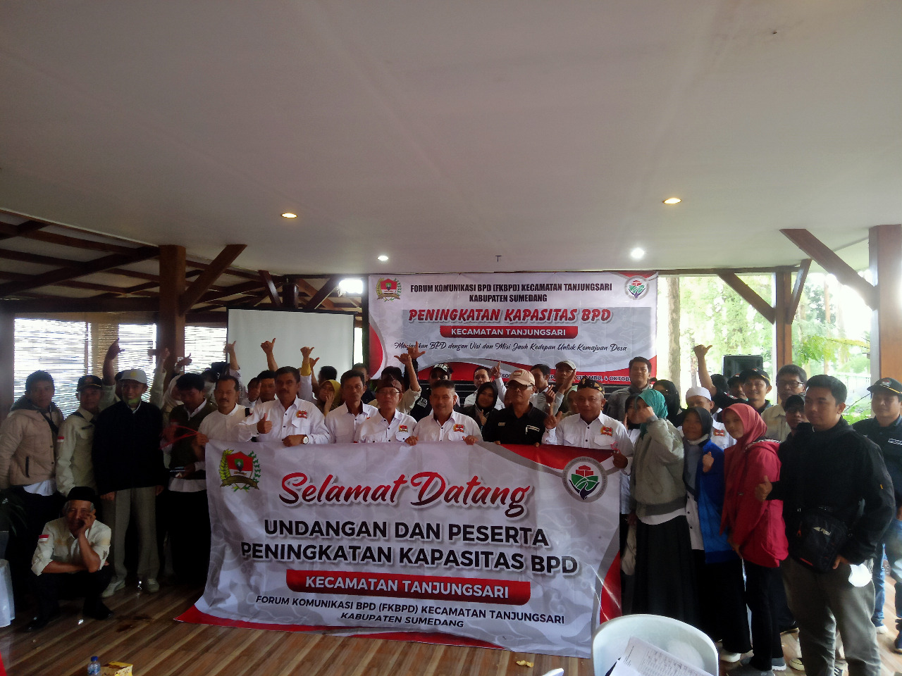 Sekilas Tentang Dayeuhluhur
