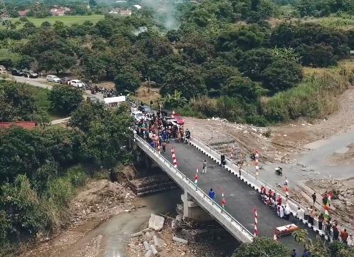 Sekilas Tentang Dayeuhluhur