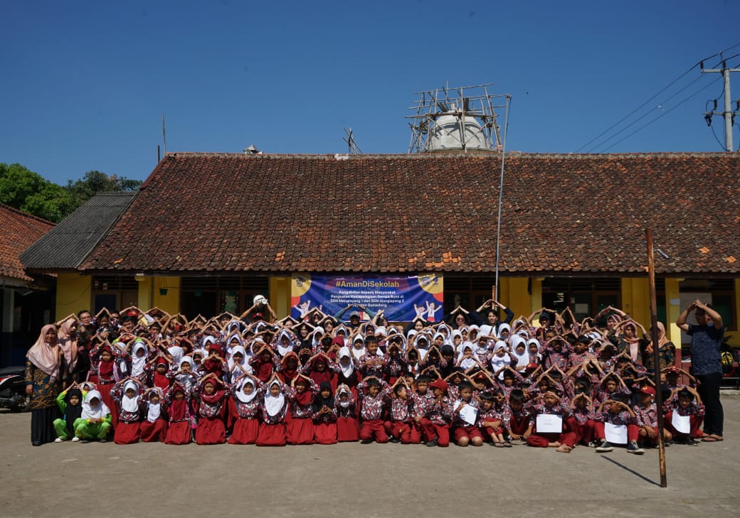 Sekilas Tentang Dayeuhluhur