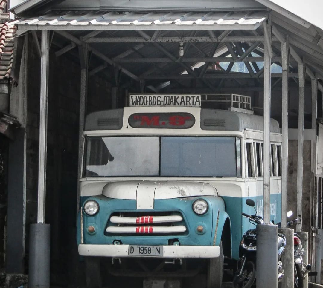 Sekilas Tentang Dayeuhluhur