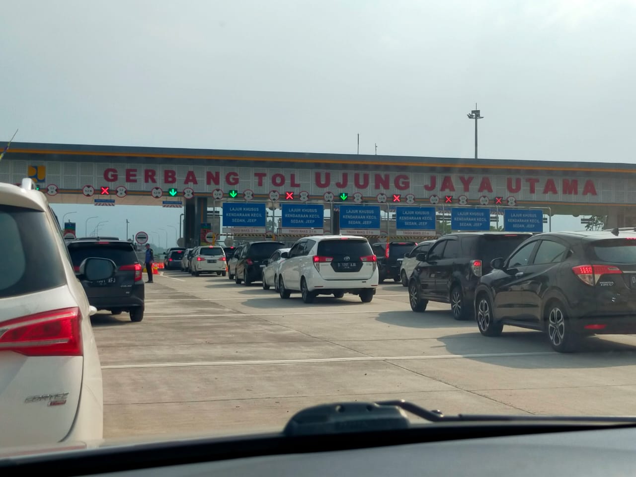 Sekilas Tentang Dayeuhluhur