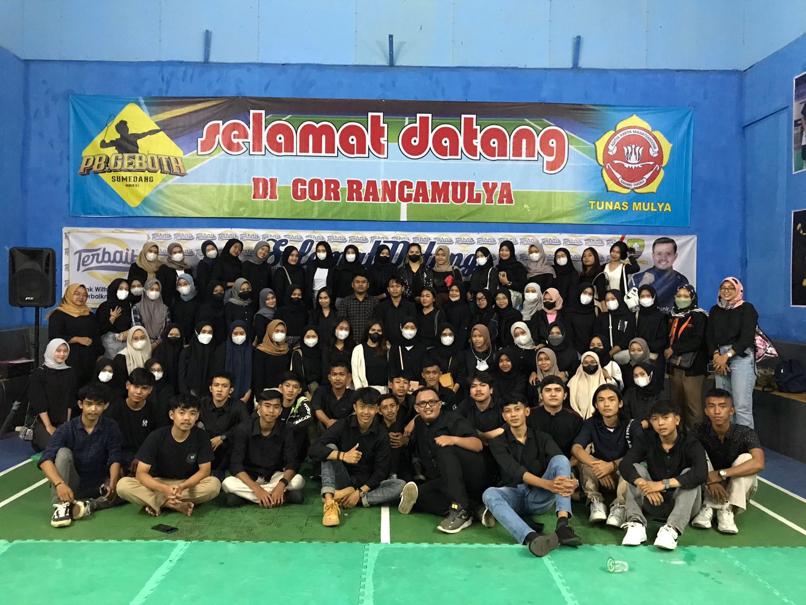 Sekilas Tentang Dayeuhluhur
