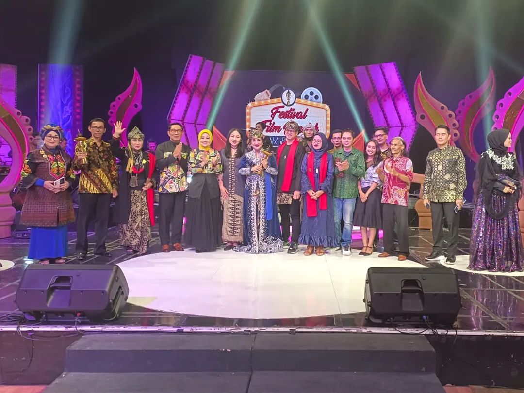 Sekilas Tentang Dayeuhluhur