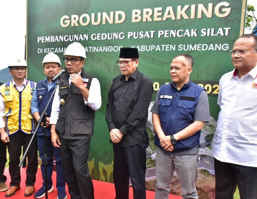 Sekilas Tentang Dayeuhluhur