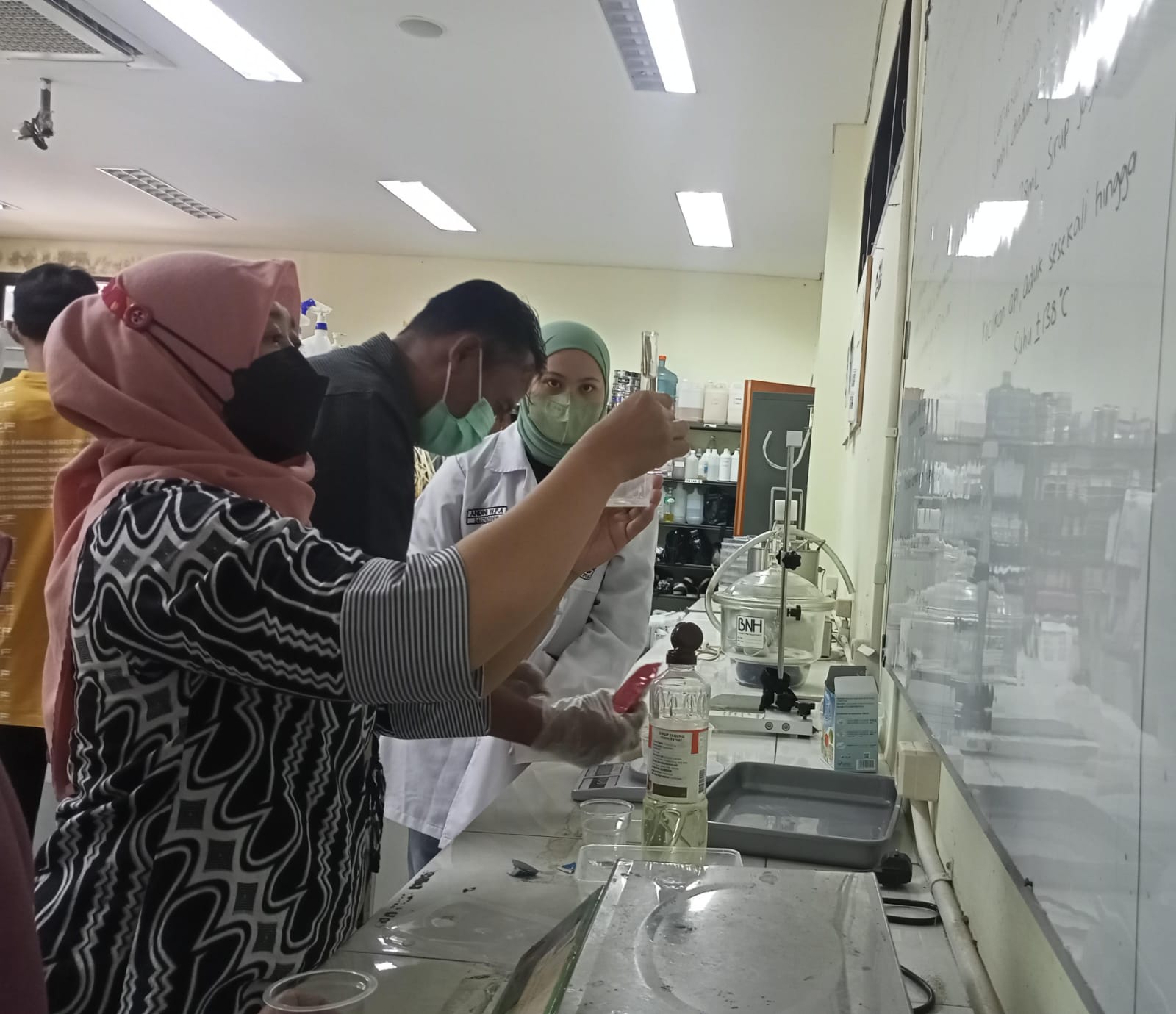 Sekilas Tentang Dayeuhluhur