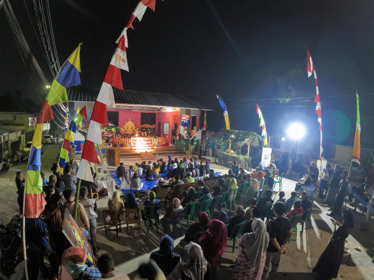 Sekilas Tentang Dayeuhluhur