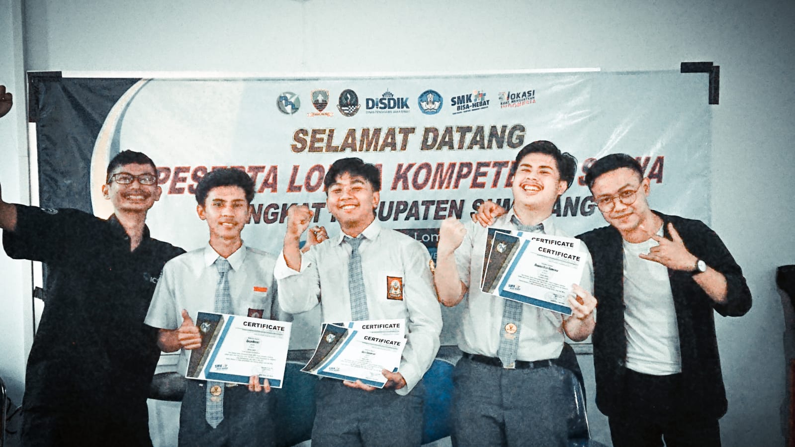 Sekilas Tentang Dayeuhluhur