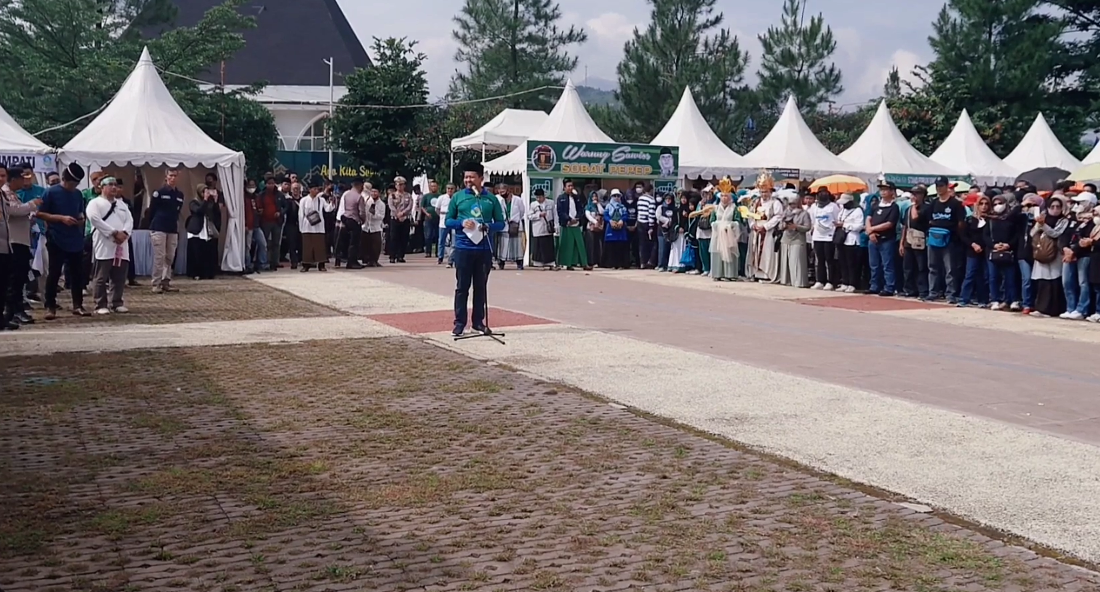 Sekilas Tentang Dayeuhluhur