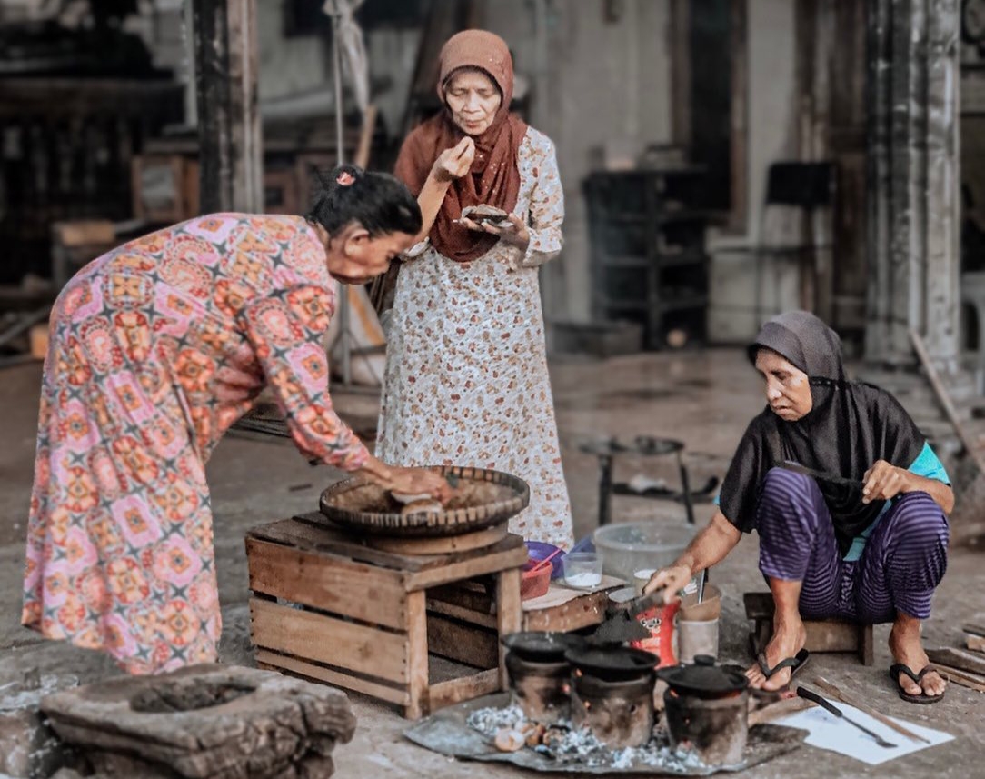 Sekilas Tentang Dayeuhluhur