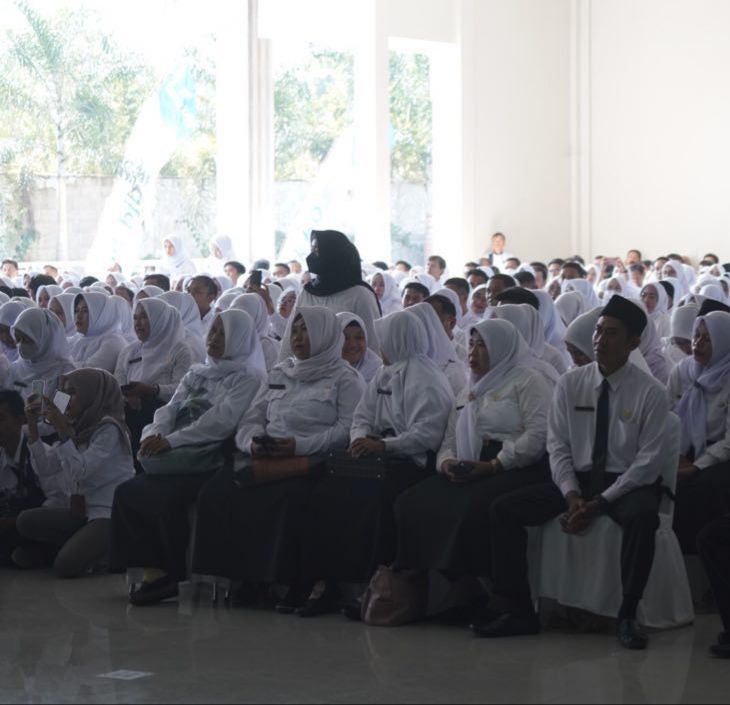 Sekilas Tentang Dayeuhluhur